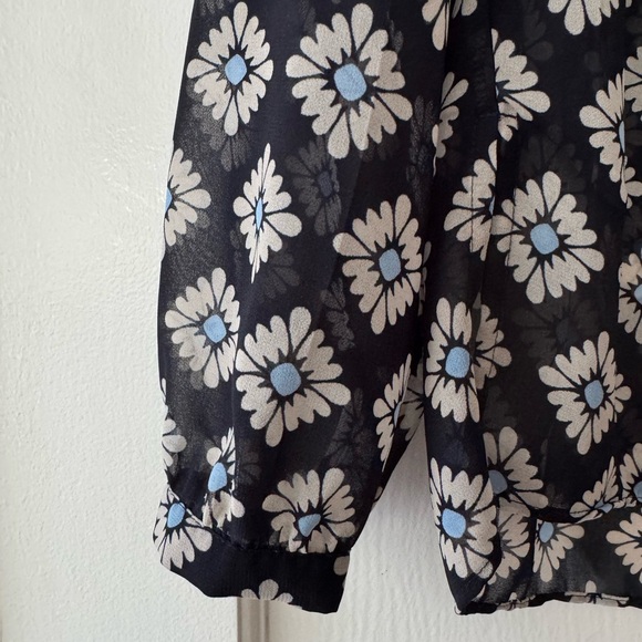 LOFT Navy Blue and Cream Floral Sheer Blouse - Picture 6 of 9
